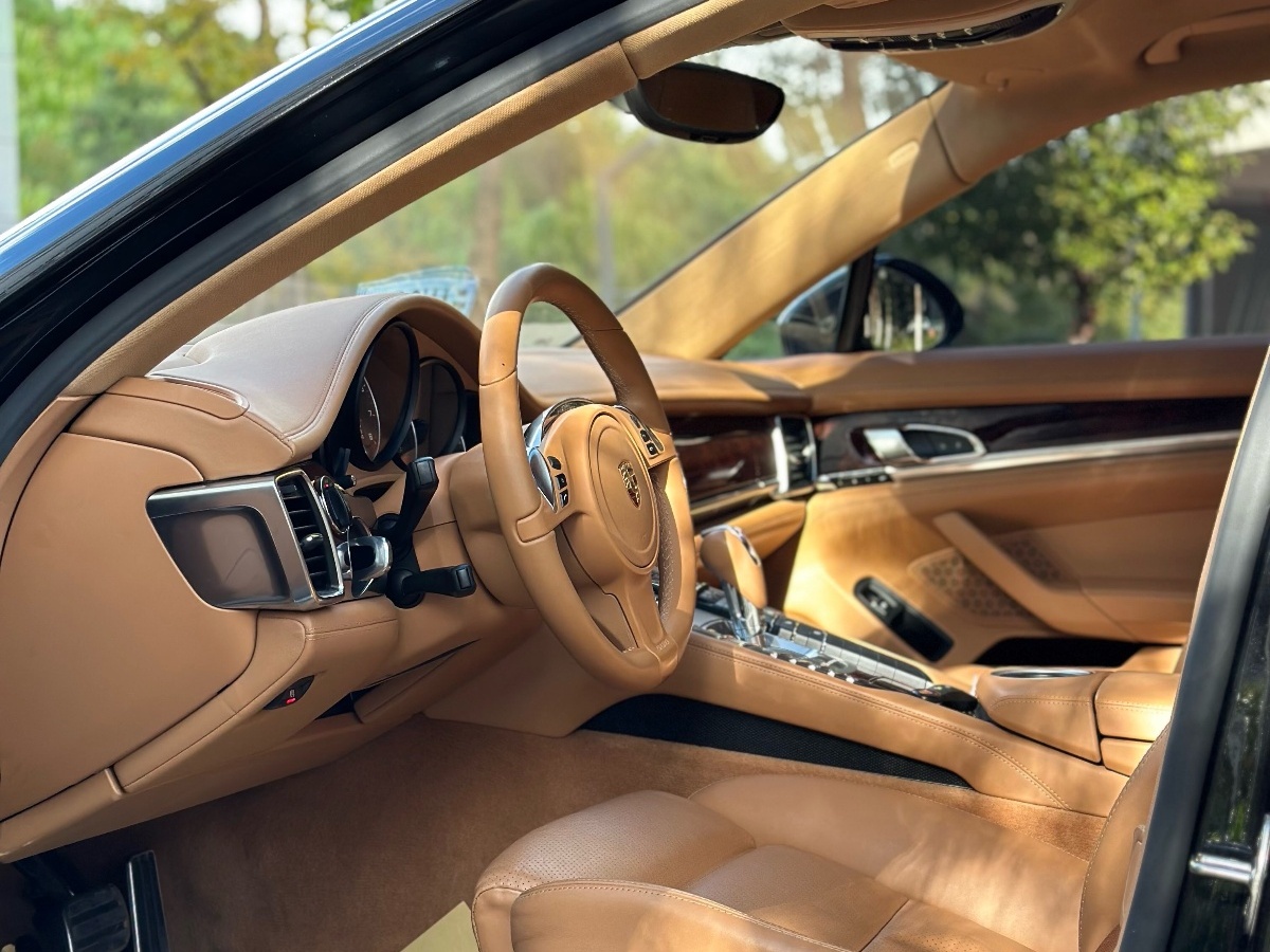 保時(shí)捷 Panamera  2014款 Panamera 3.0T圖片