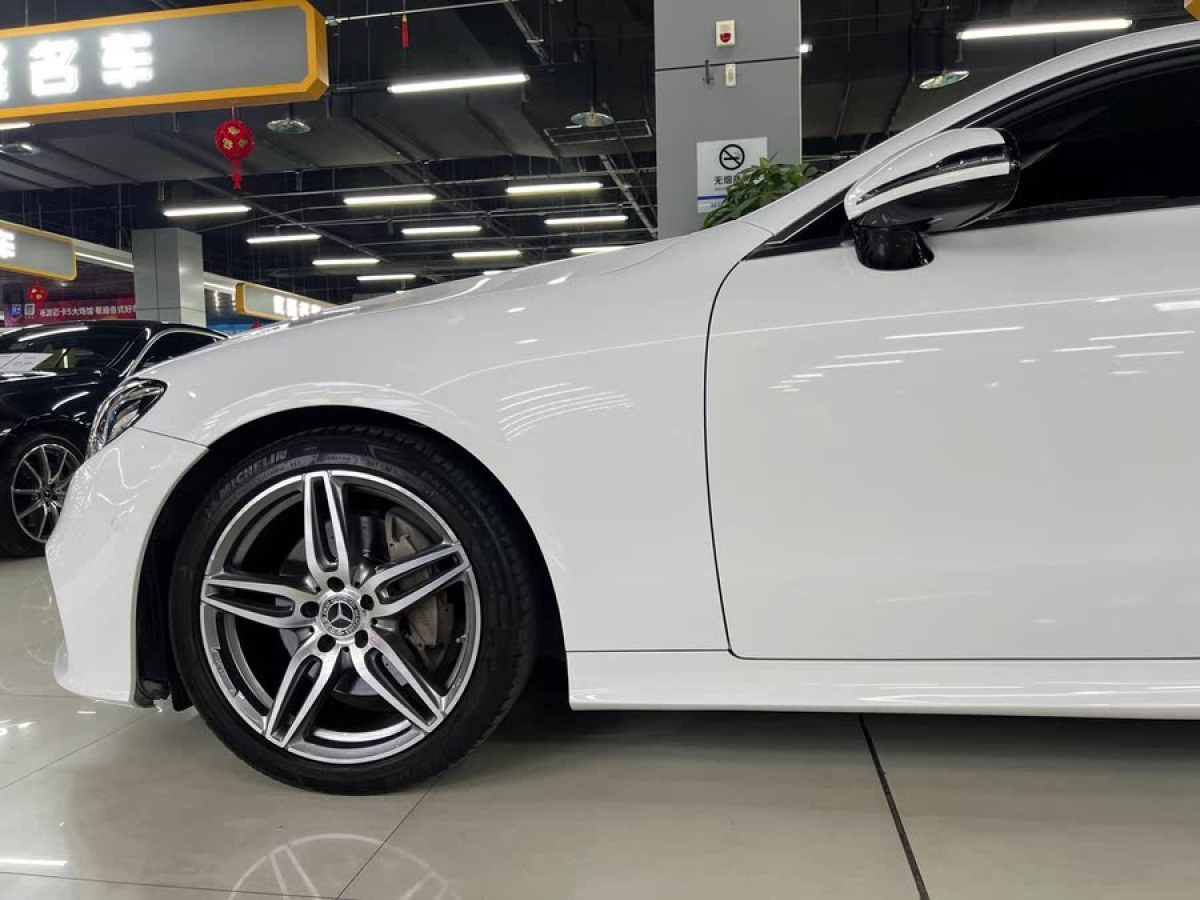 奔馳 奔馳E級(jí)  2020款 E 260 轎跑車圖片