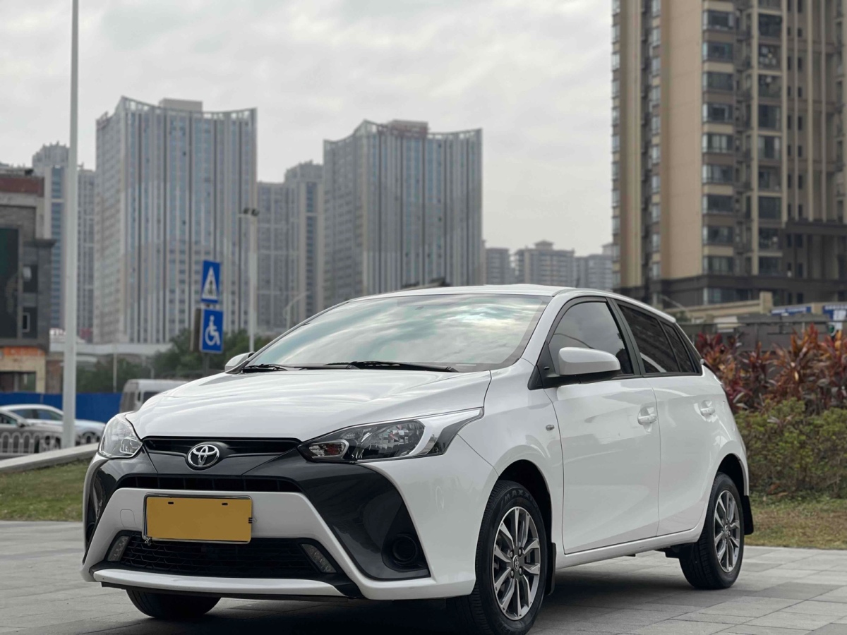 豐田 yaris l 致炫 2021款 1.5l cvt領先版圖片