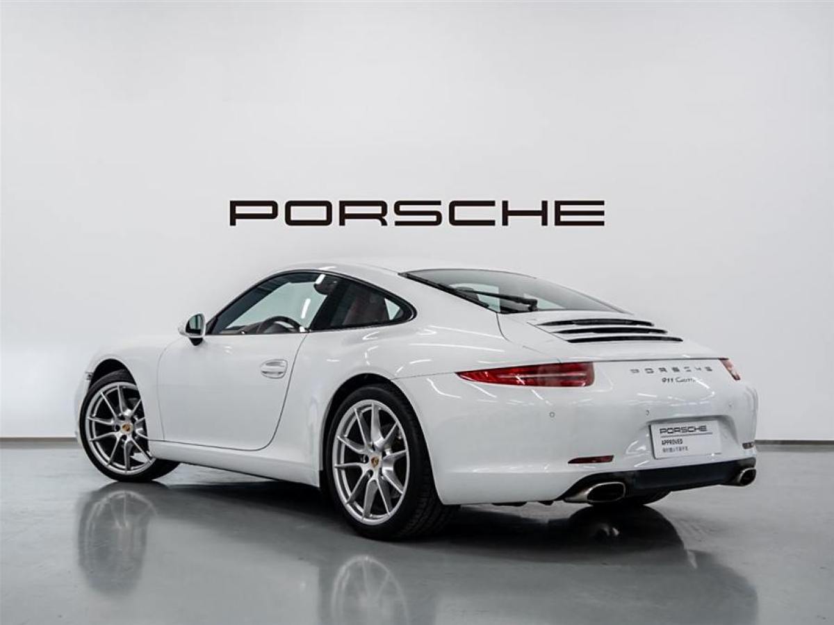 2015年5月保時(shí)捷 911  2012款 Carrera 3.4L