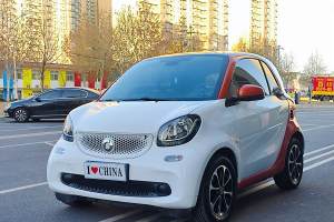 fortwo smart 1.0L 52千瓦硬頂激情版