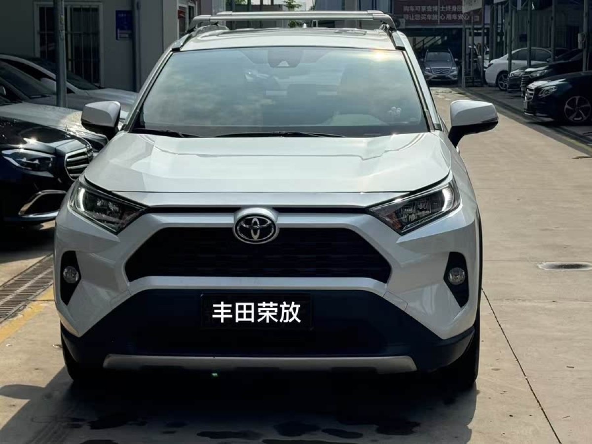 豐田 RAV4榮放  2022款 2.0L CVT兩驅風尚版圖片