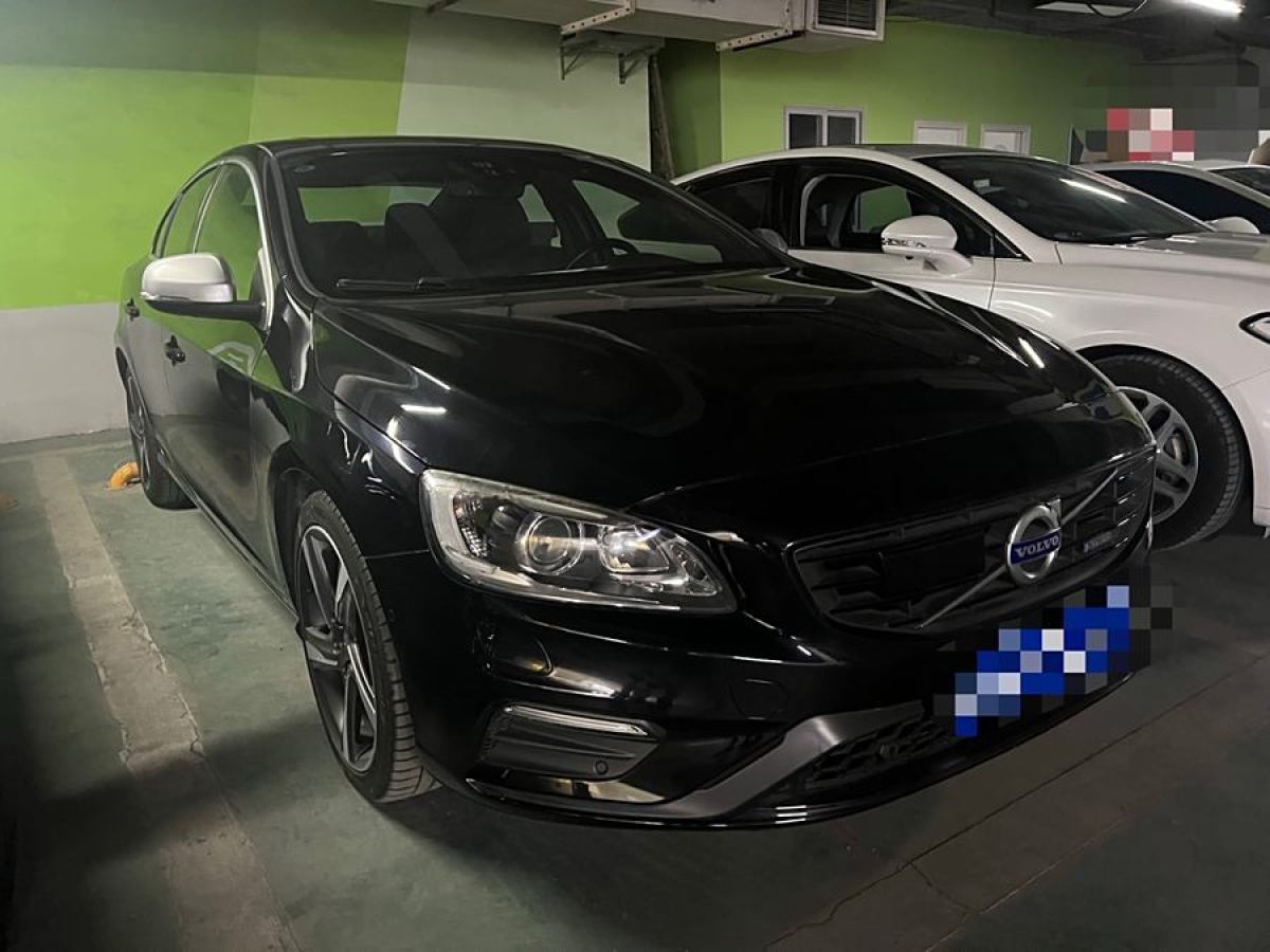 沃尔沃 S60  2015款 T5 个性运动版图片