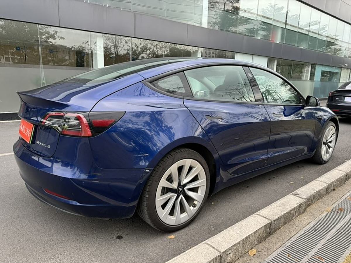 特斯拉 Model 3  2019款 標準續(xù)航后驅升級版圖片