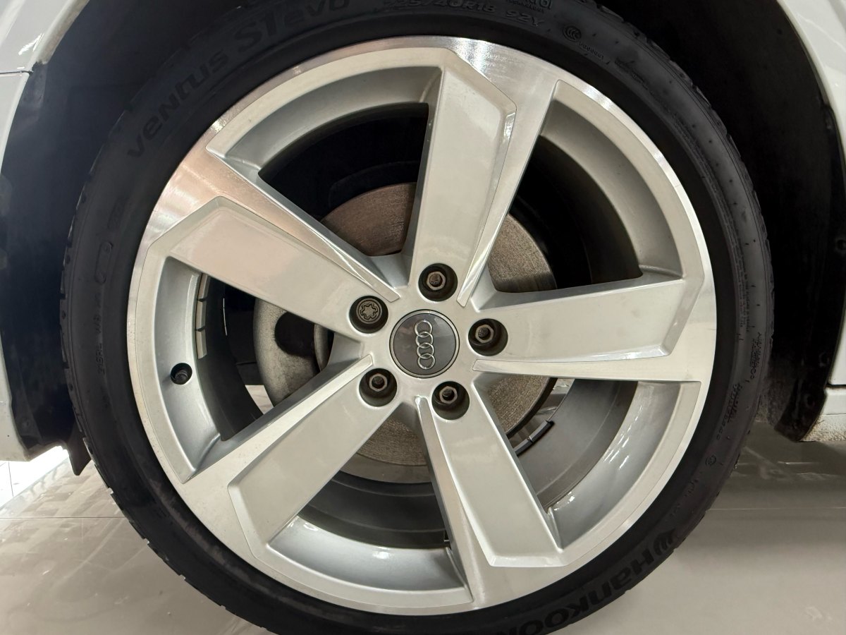 奧迪 奧迪A3  2019款 Limousine 35 TFSI 進取型 國V圖片