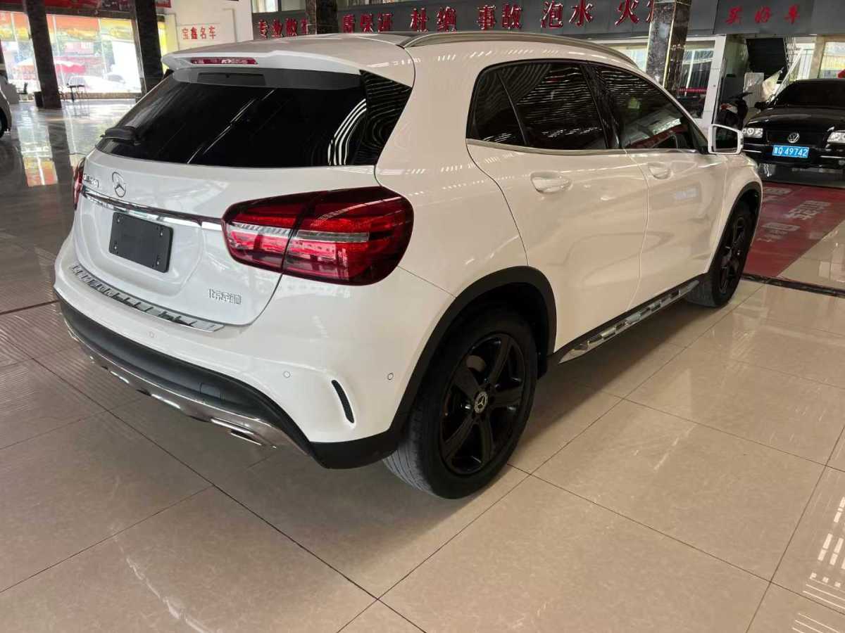 奔馳 奔馳GLA  2019款 GLA 200 動(dòng)感型圖片