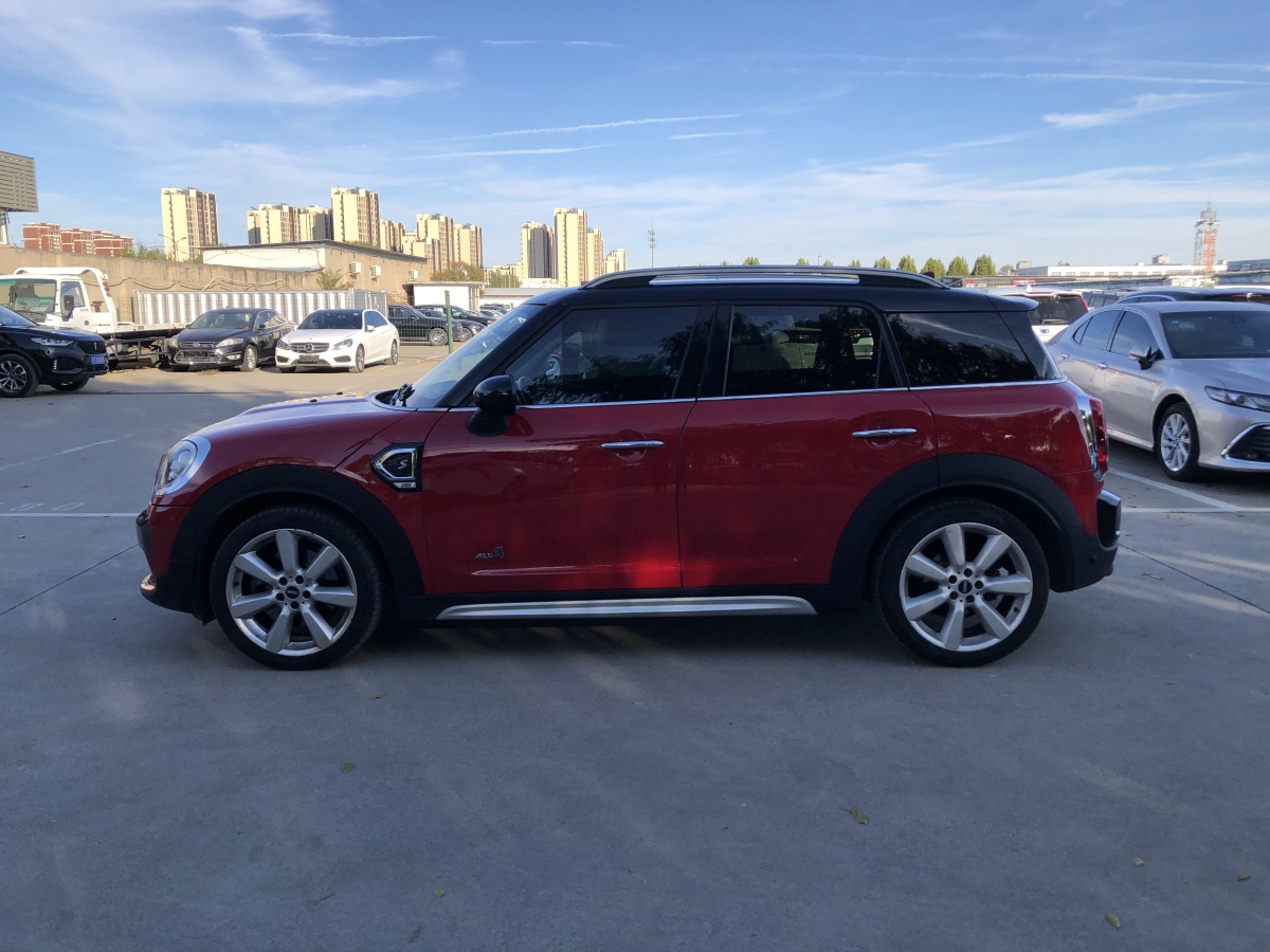 MINI COUNTRYMAN  2017款 2.0T COOPER S ALL4 探險(xiǎn)家圖片