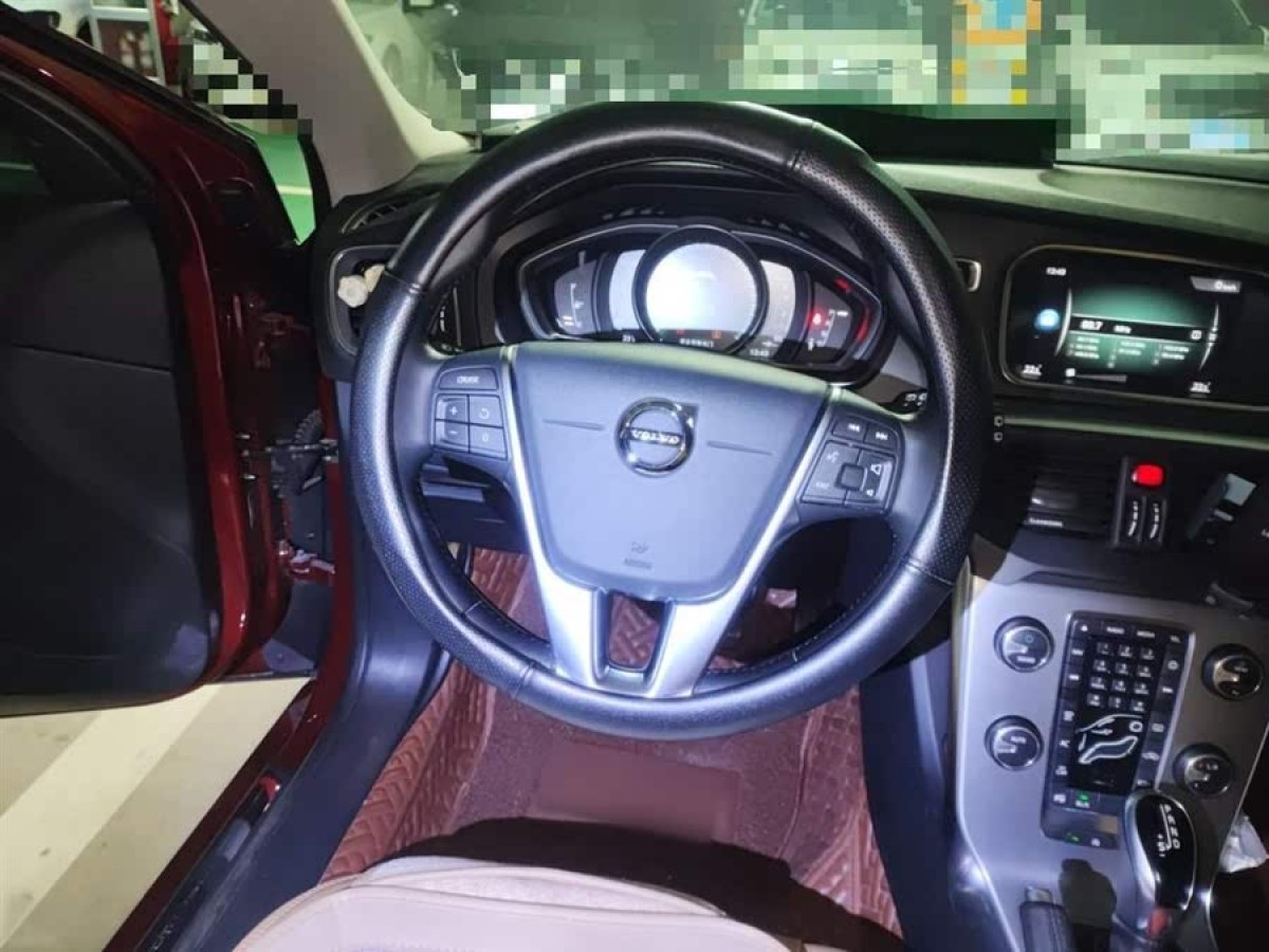 沃爾沃 V40  2018款 T3 智雅版圖片