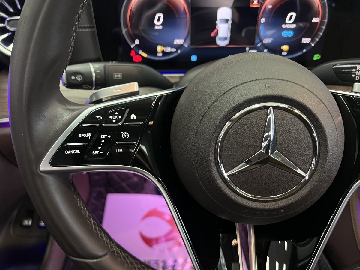 奔馳 奔馳E級新能源  2022款 改款 E 350 e L 插電式混合動力轎車圖片