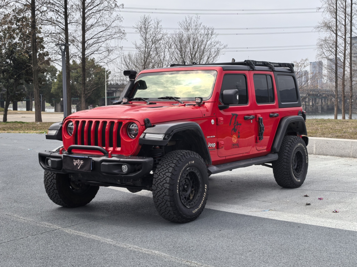 Jeep 牧馬人  2019款 2.0T Sahara 四門版 國(guó)VI圖片