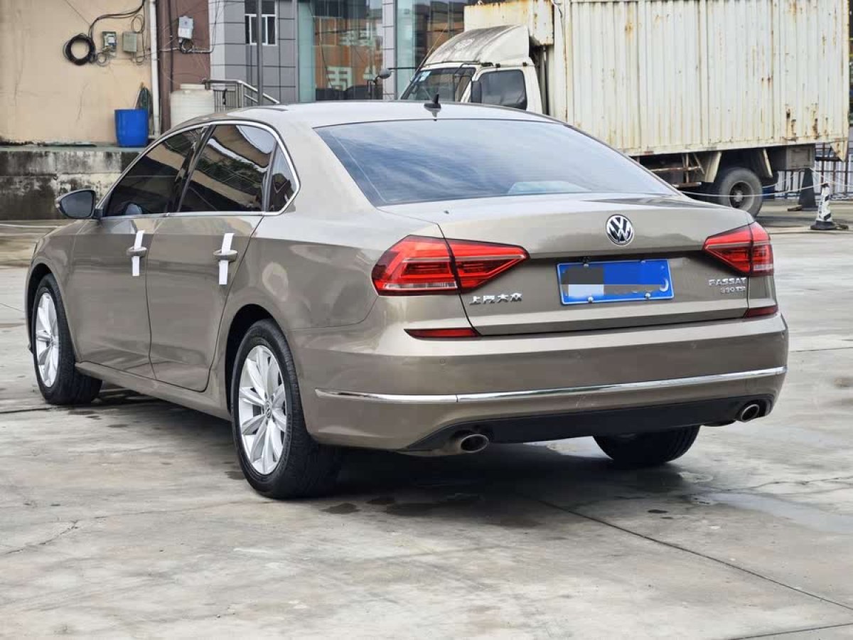 大眾 帕薩特  2017款 330TSI DSG尊榮版圖片