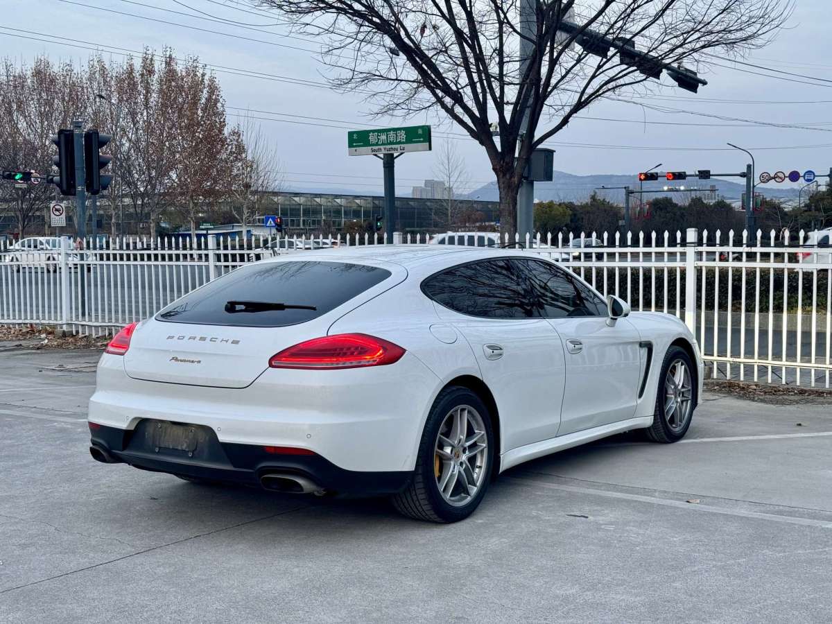 保時(shí)捷 Panamera  2016款 Panamera Edition 3.0T圖片