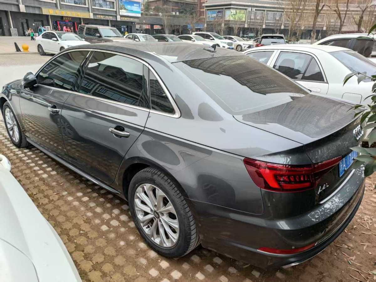 奧迪 奧迪A4L  2019款 40 TFSI 進(jìn)取型 國(guó)V圖片