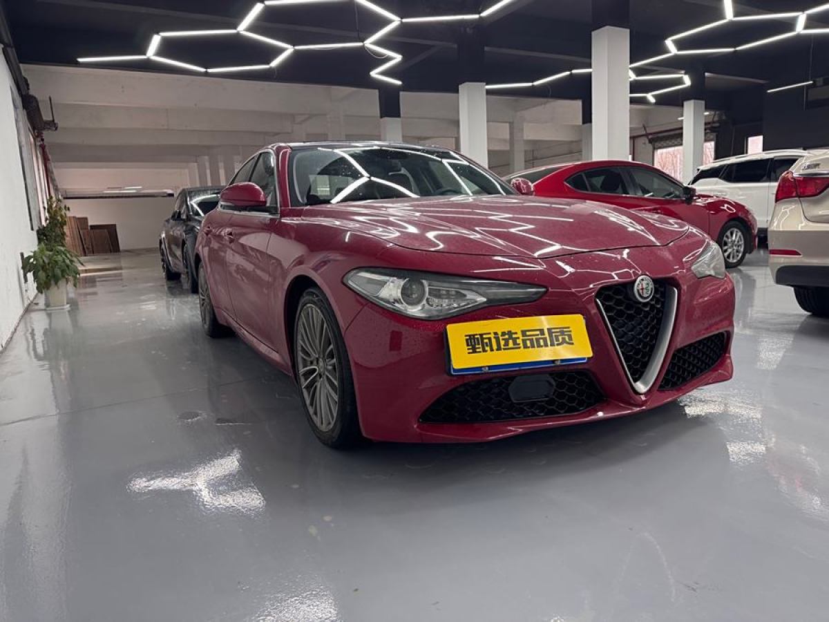 阿爾法·羅密歐 Giulia  2017款 2.0T 200HP 豪華版圖片