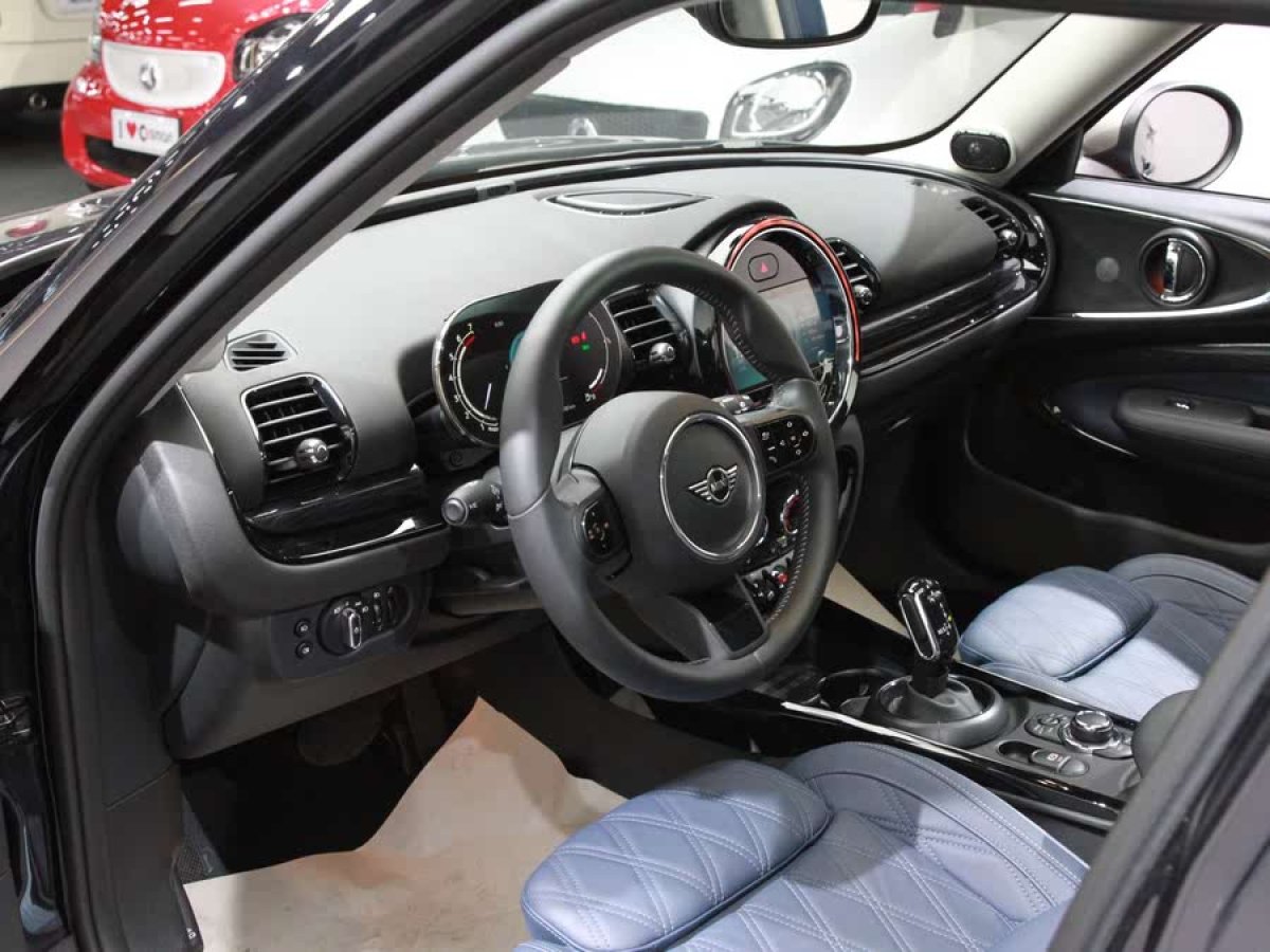 MINI CLUBMAN  2023款 改款 1.5T COOPER 鑒賞家圖片