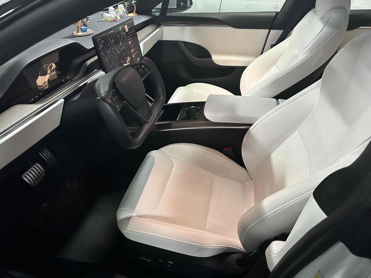 特斯拉 Model S  2023款 雙電機全輪驅(qū)動版圖片