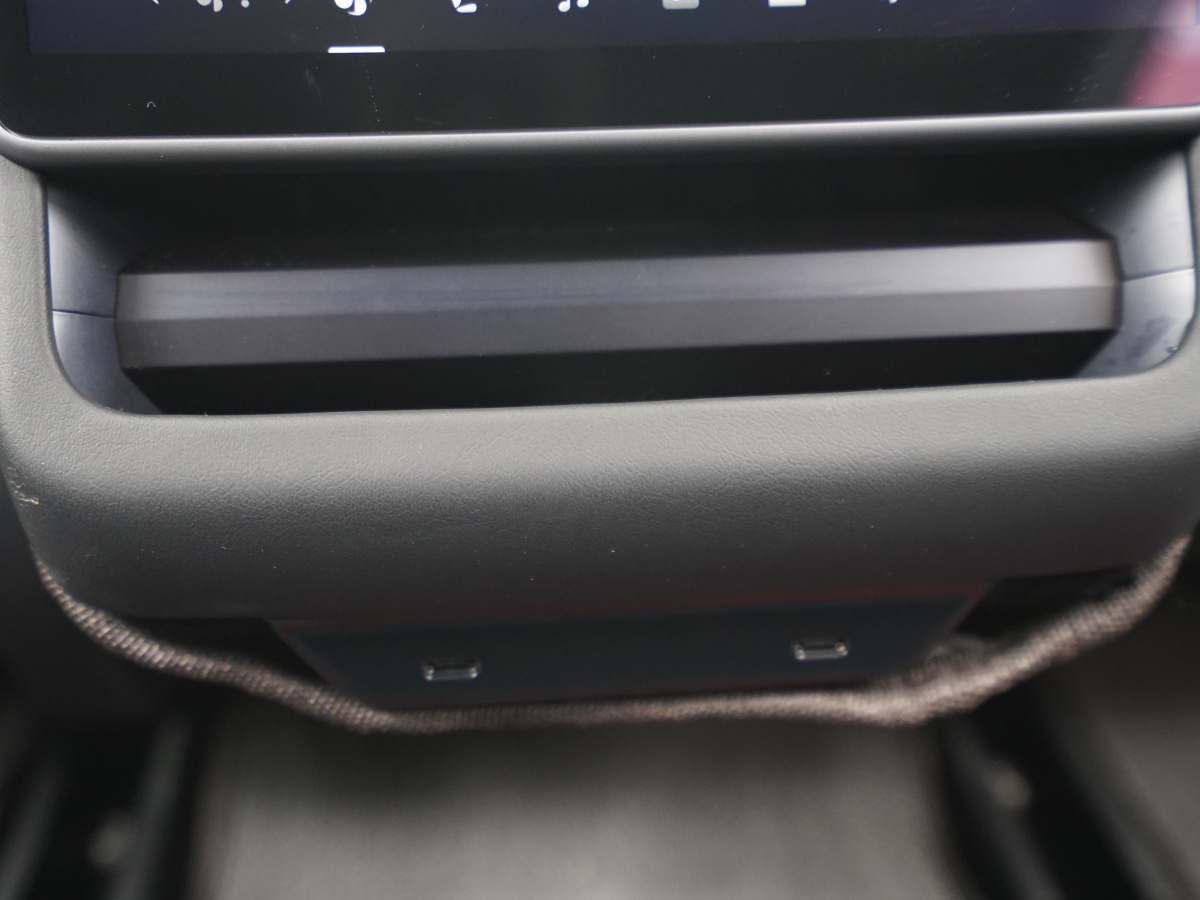 特斯拉 Model 3  2023款 煥新版 后輪驅(qū)動(dòng)圖片
