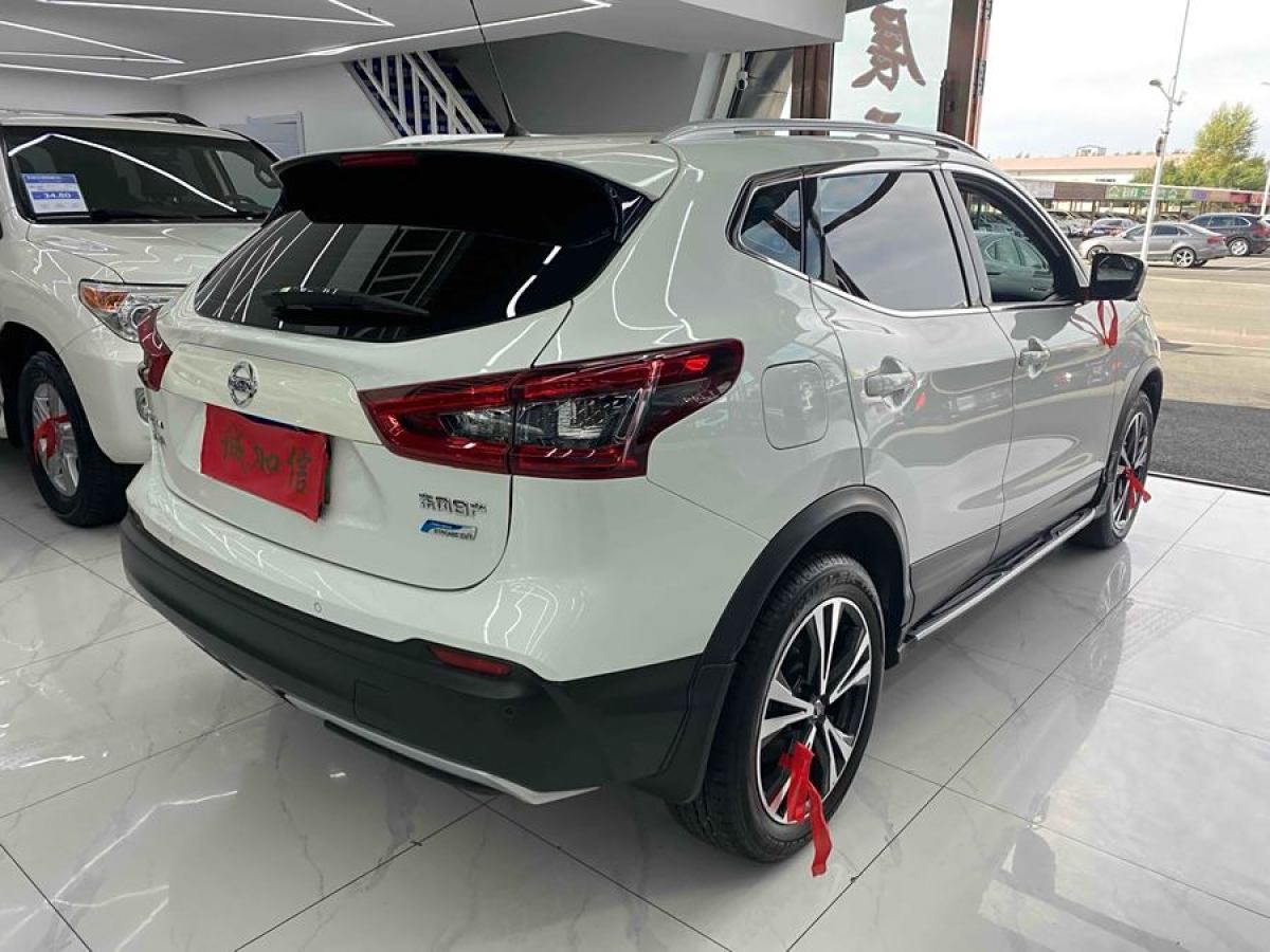 日產(chǎn) 逍客  2021款 2.0L CVT豪華版圖片