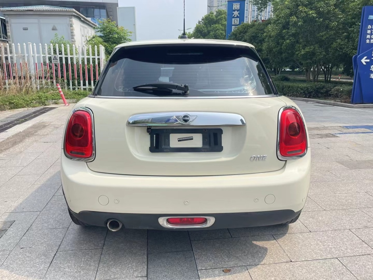 MINI MINI  2018款 1.5T ONE 五门版图片