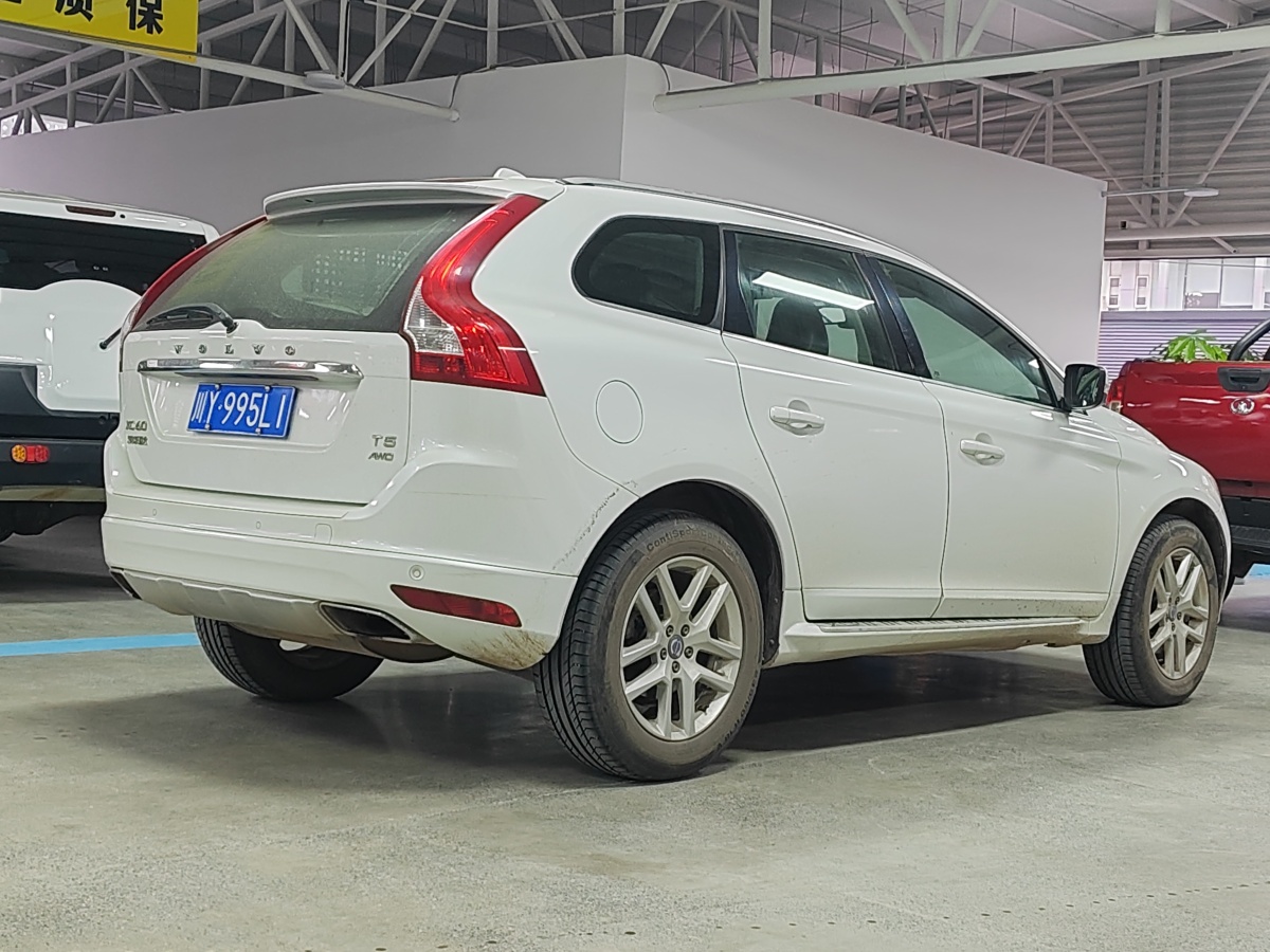 沃爾沃 XC60  2017款 T5 AWD 智進版圖片