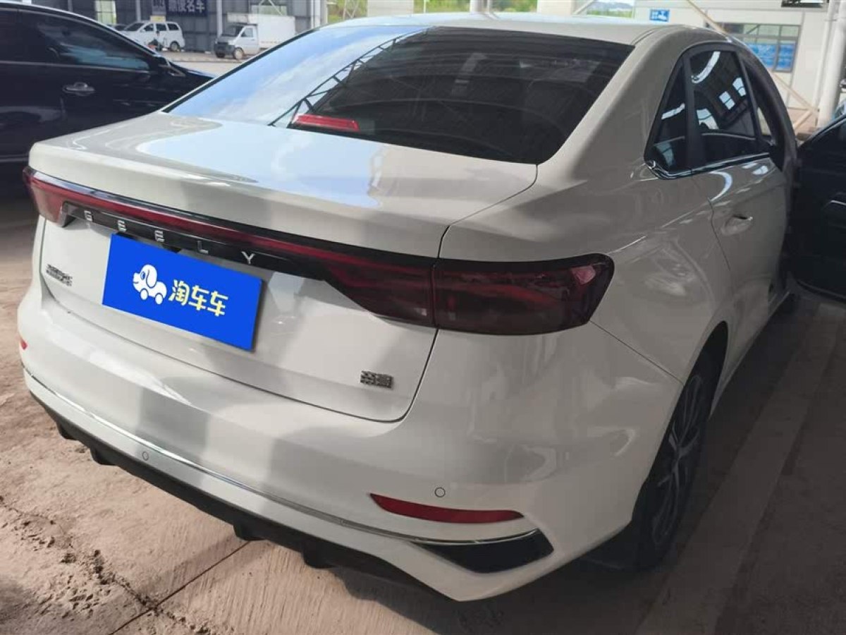 吉利 帝豪  2022款 第4代 1.5L CVT豪華型圖片