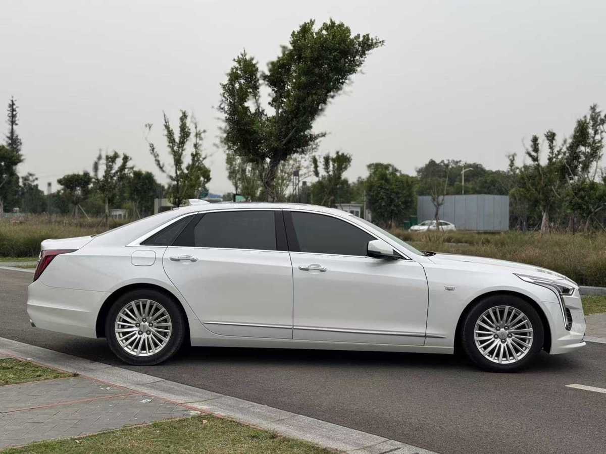 2020年6月凱迪拉克 CT6  2020款 改款 28T 豪華型