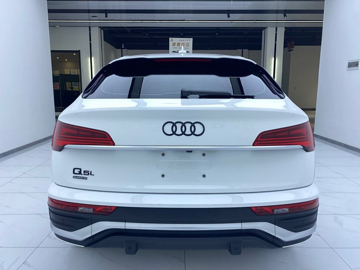 奧迪 奧迪Q5L Sportback  2022款 改款 40 TFSI 豪華型圖片