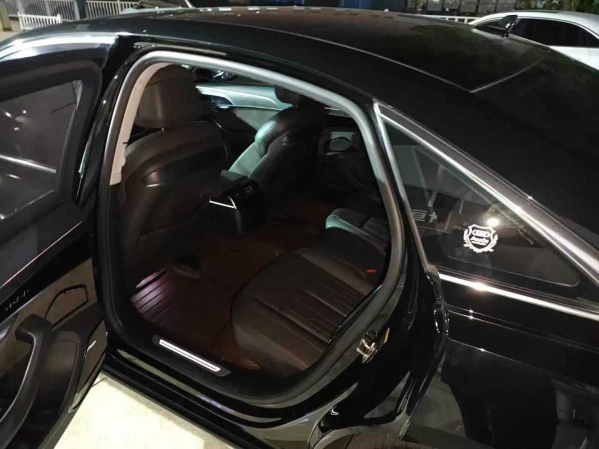 奧迪 奧迪S8  2020款 S8L 4.0TFSI quattro圖片