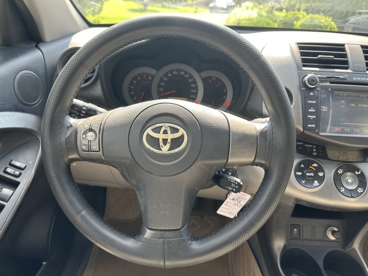 豐田 RAV4榮放  2009款 2.0L 自動豪華版圖片