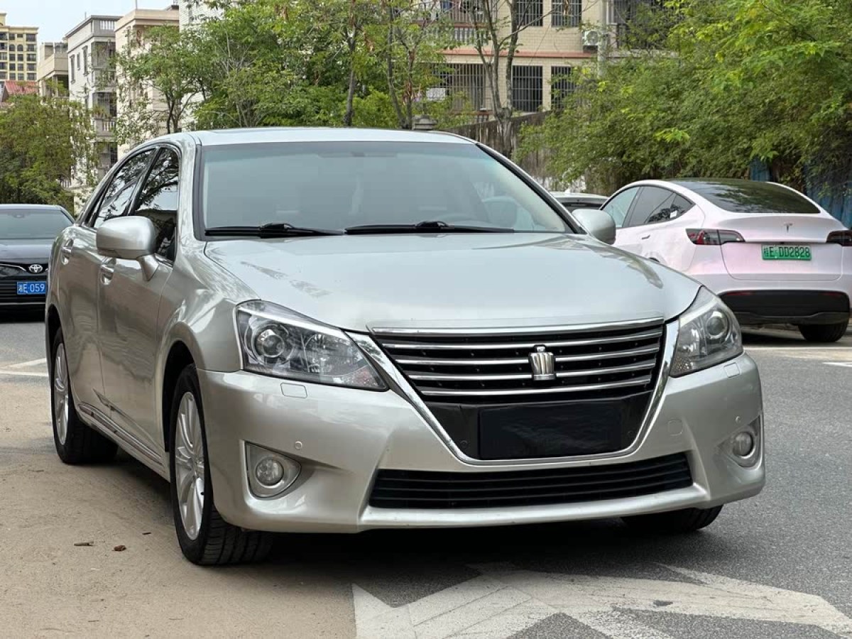 豐田 皇冠  2012款 2.5L Royal 真皮版圖片