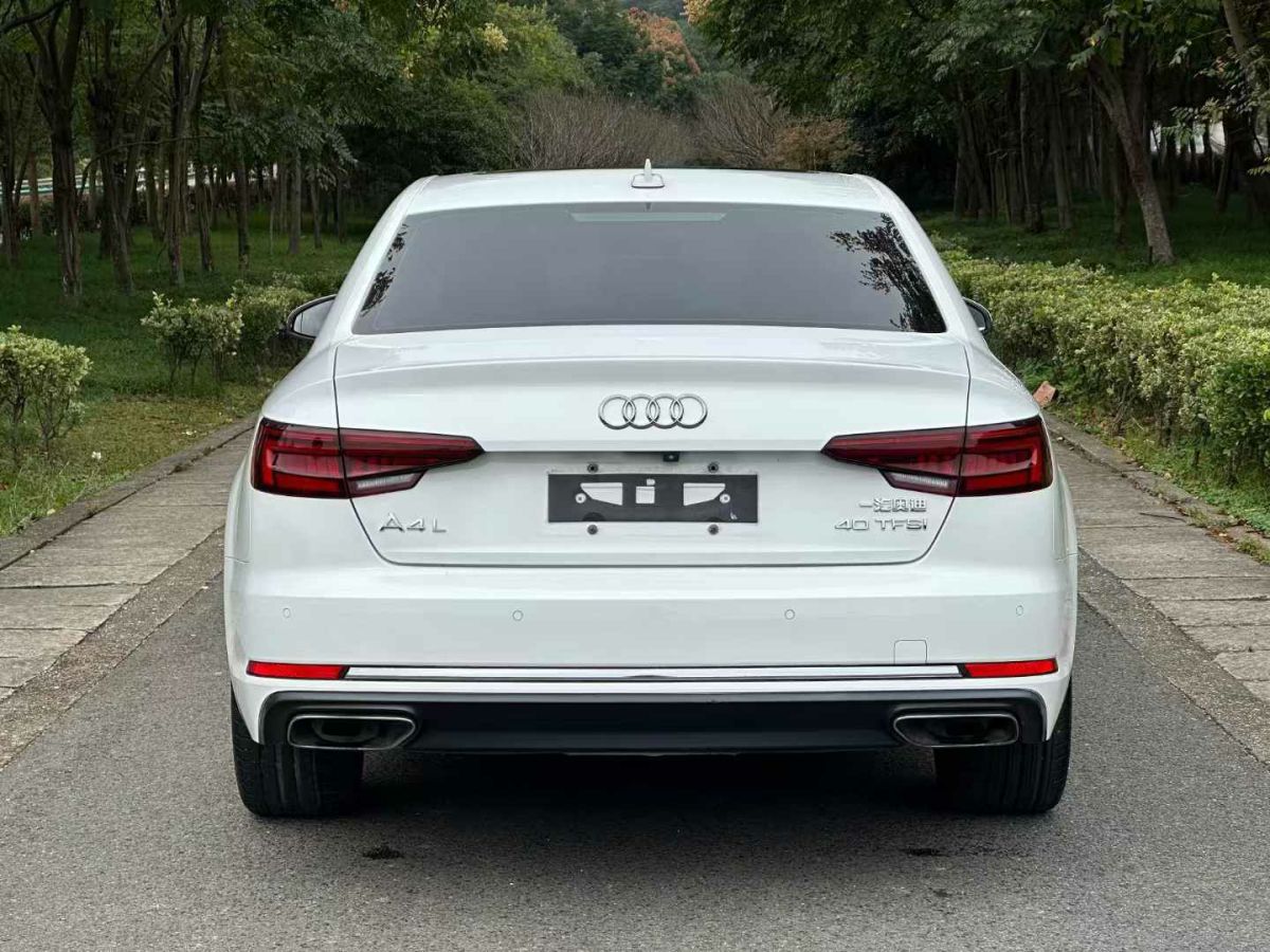 奧迪 奧迪A4L  2019款 35 TFSI 進(jìn)取型 國V圖片