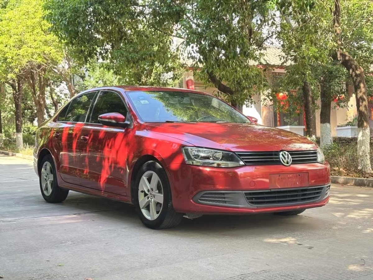 大眾 速騰  2013款 1.4TSI 藍(lán)驅(qū)版圖片