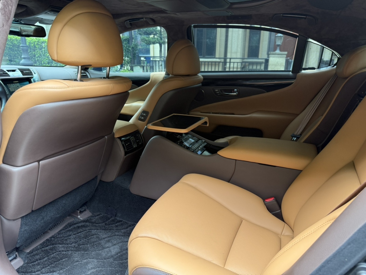 雷克薩斯 LS  2007款 600hL 尊貴版圖片