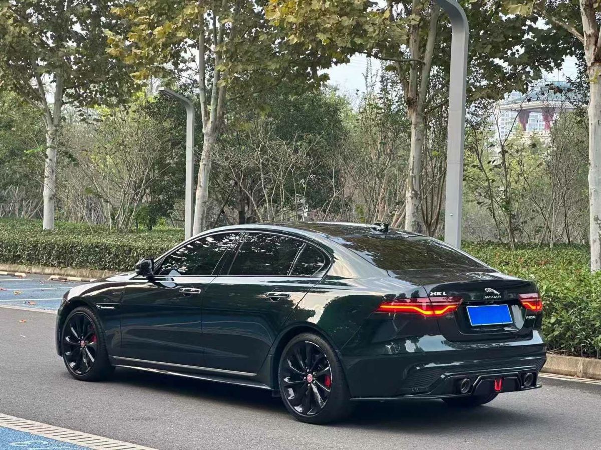 2022年6月捷豹 XE 