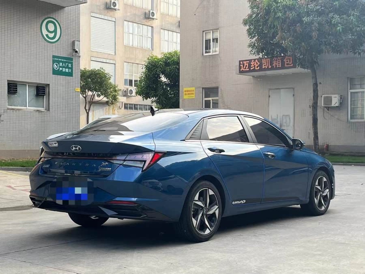 現(xiàn)代 伊蘭特  2022款 1.5L CVT LUX尊貴版圖片