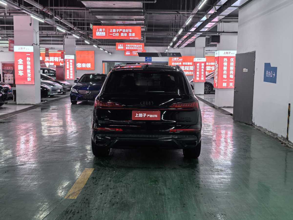 奧迪 奧迪Q7  2024款 55 TFSI quattro S line運動型圖片