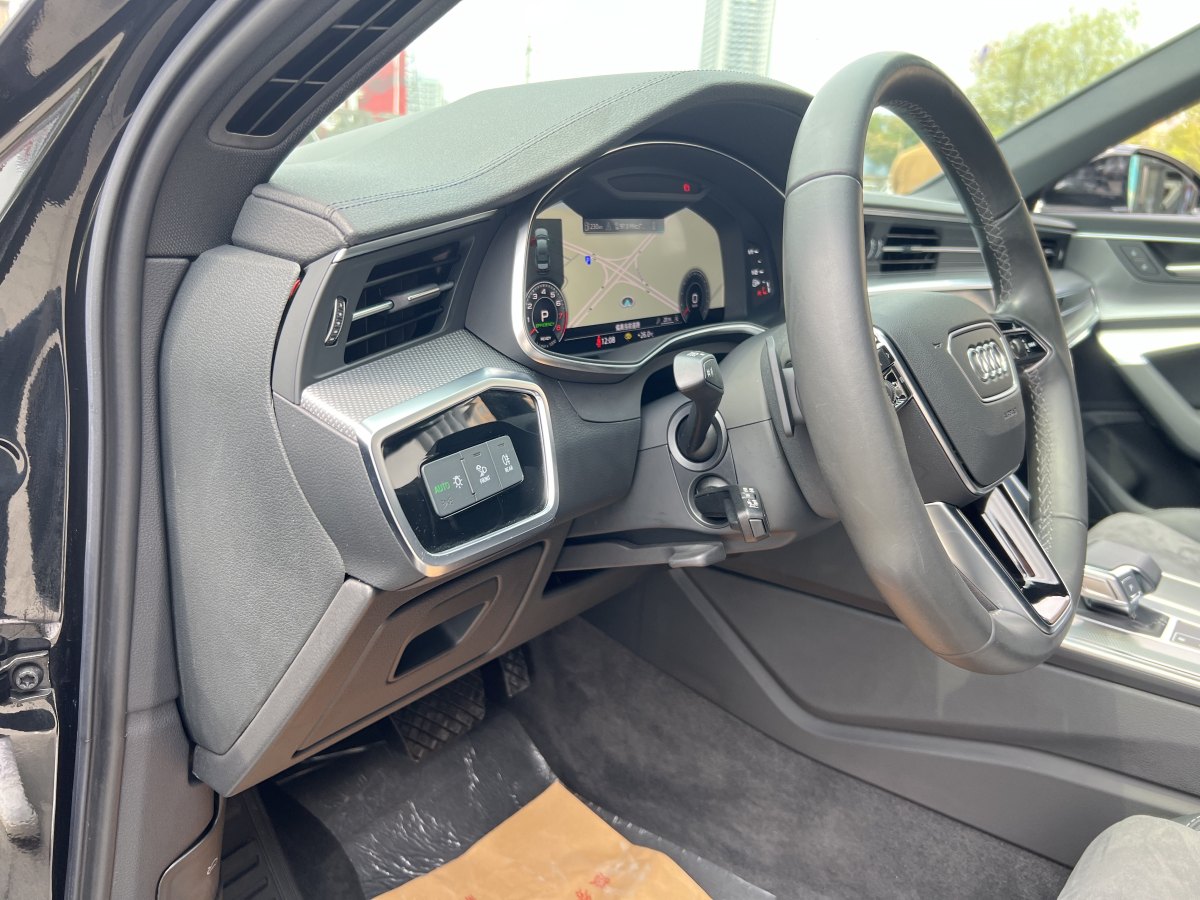 奧迪 奧迪A6L  2021款 45 TFSI 臻選動感型圖片