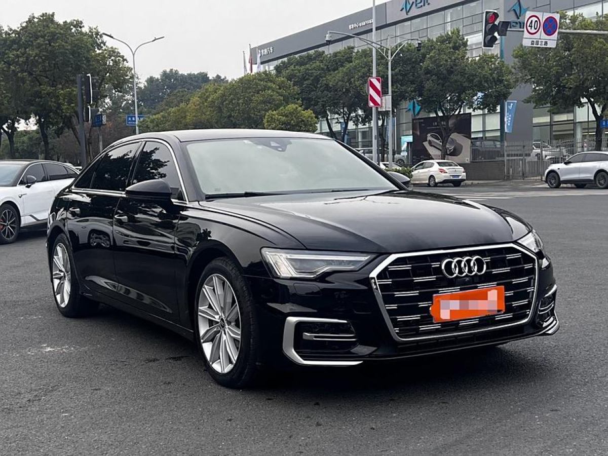 奧迪 奧迪A6L  2023款 改款 45 TFSI 臻選動感型圖片