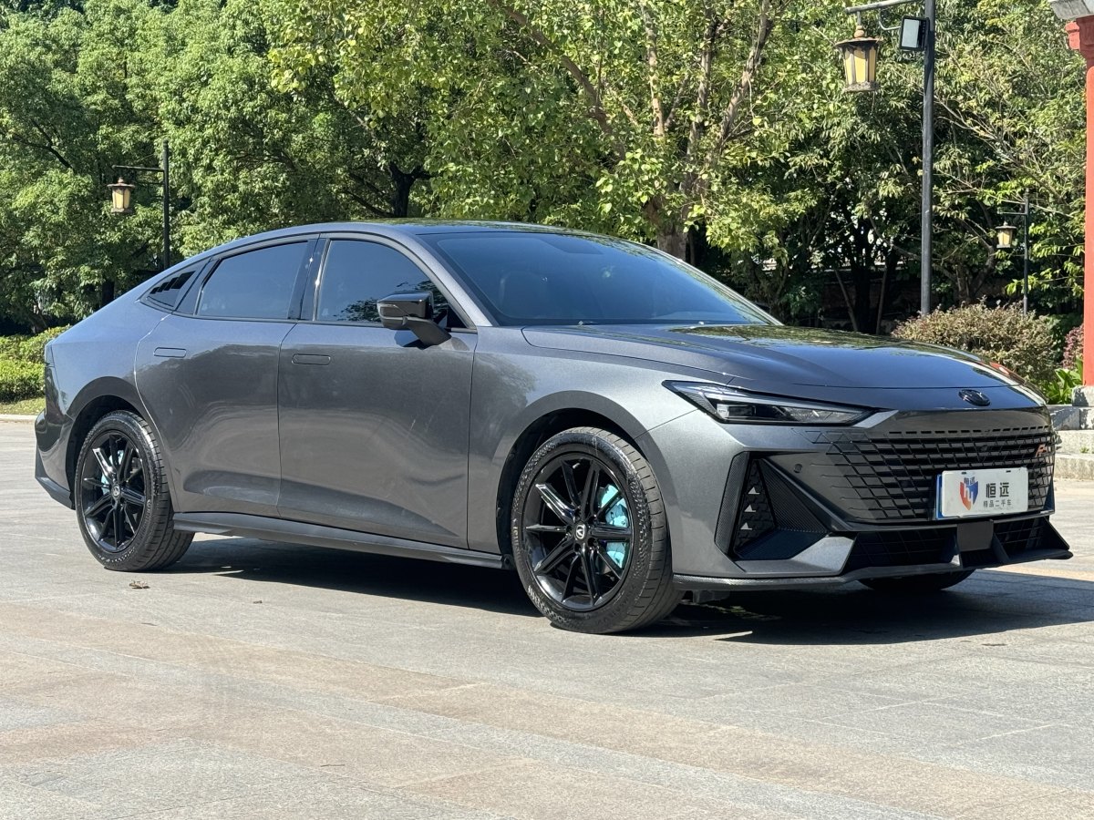 長(zhǎng)安 長(zhǎng)安UNI-V  2022款 1.5T 尊貴型圖片