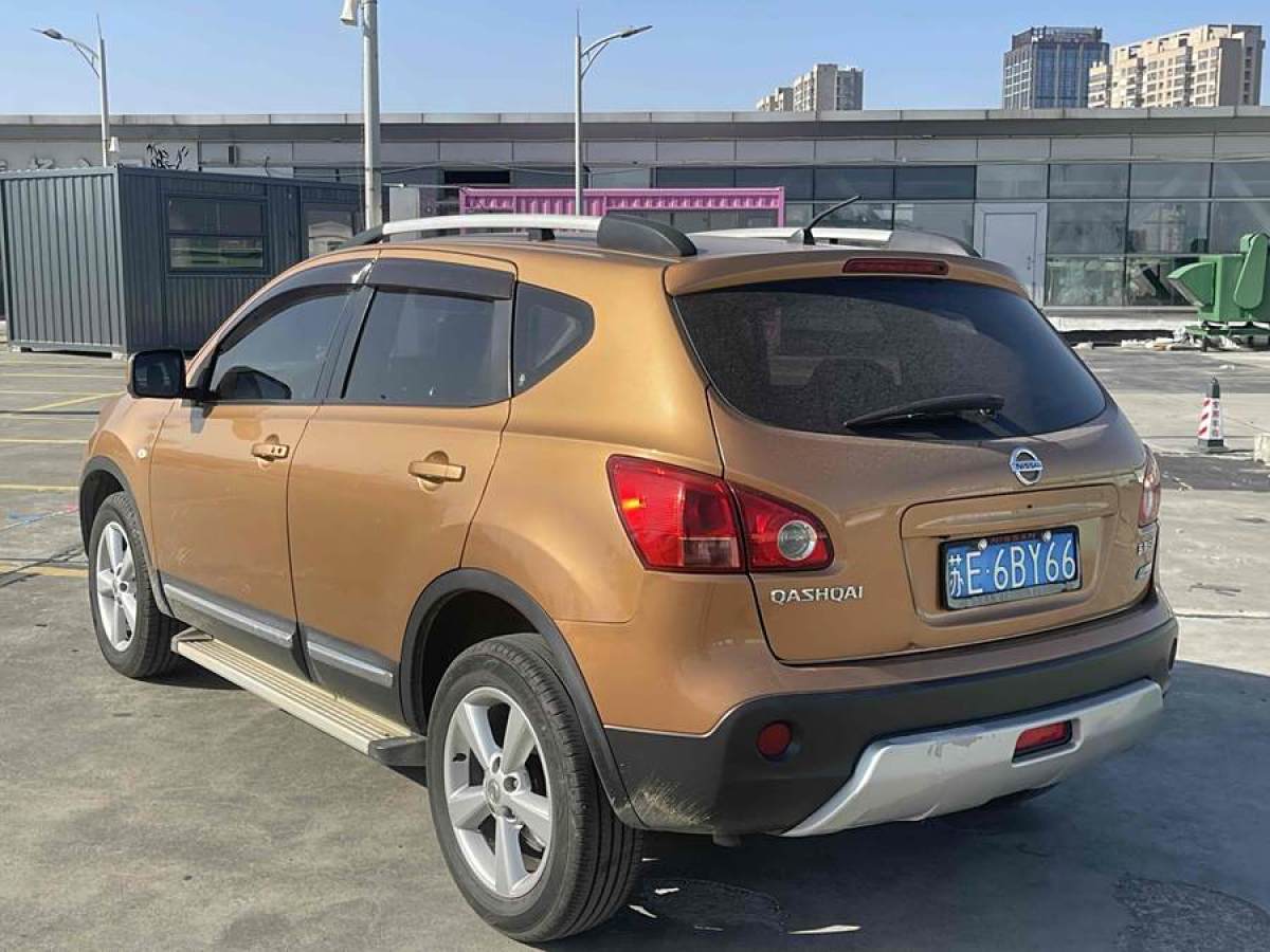 日產(chǎn) 逍客  2011款 2.0XV 雷 CVT 2WD圖片