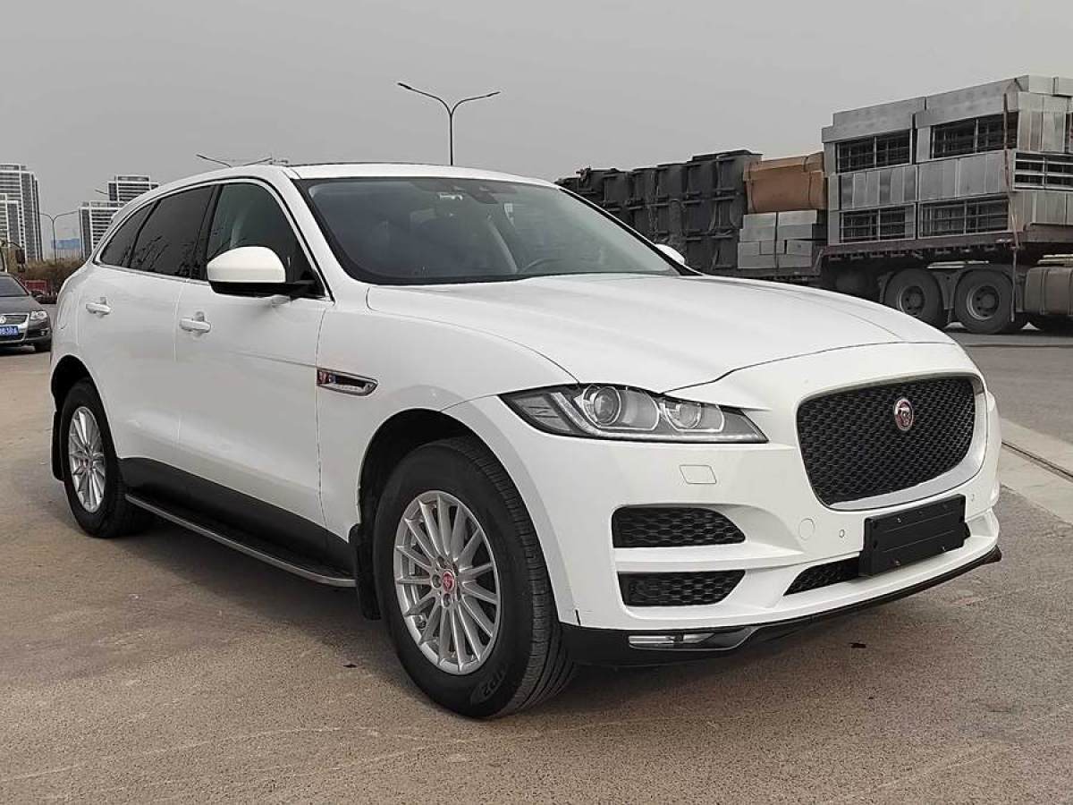 捷豹 F-PACE  2018款 2.0T 四驅(qū)都市尊享版圖片