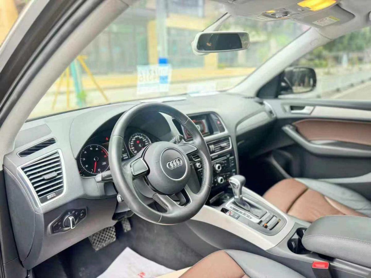 奧迪 奧迪Q5  2017款 Q5 2.0T FSI Premium Plus 美規(guī)版圖片