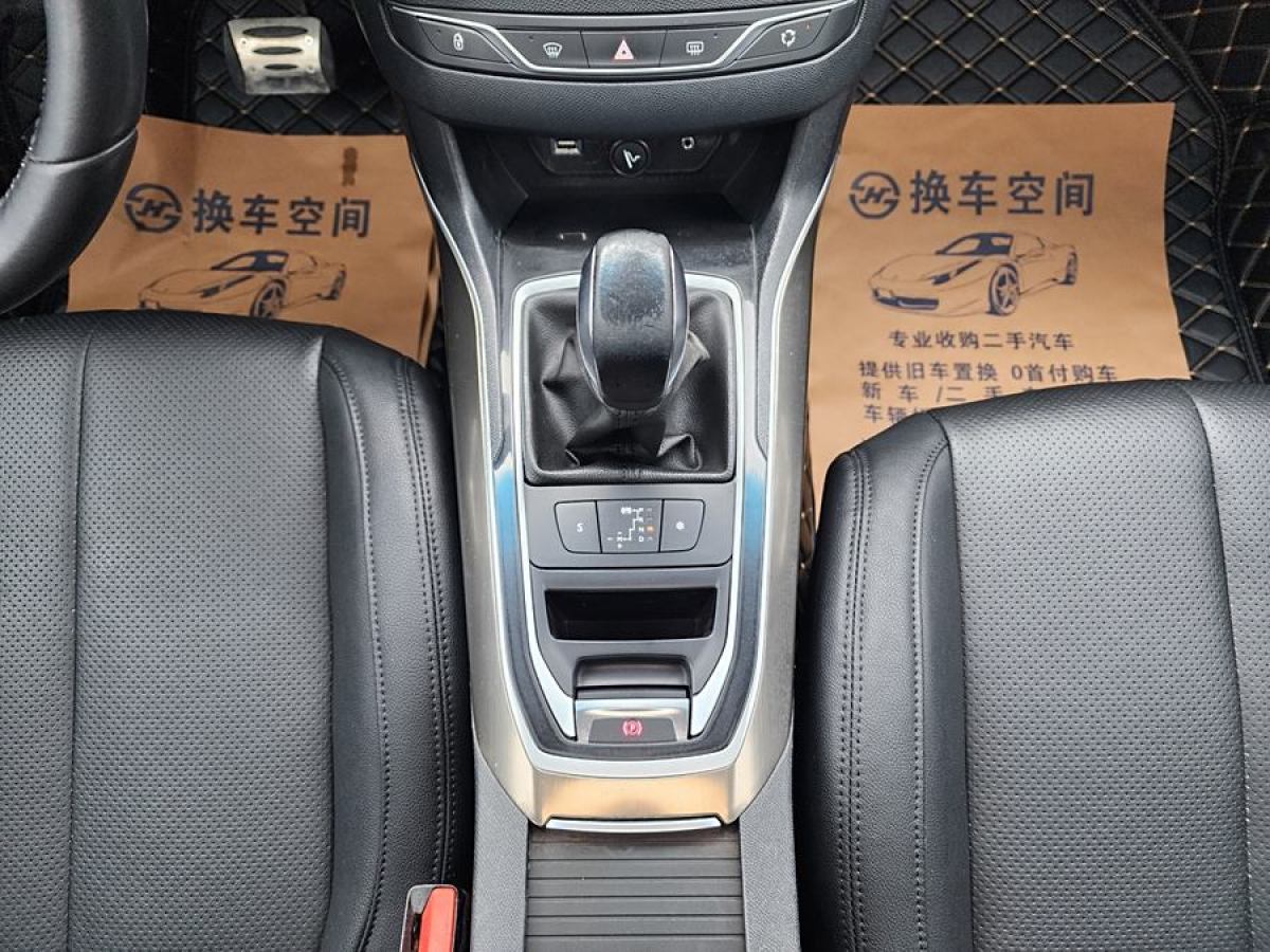 標致 408  2014款 1.8L 自動豪華版圖片