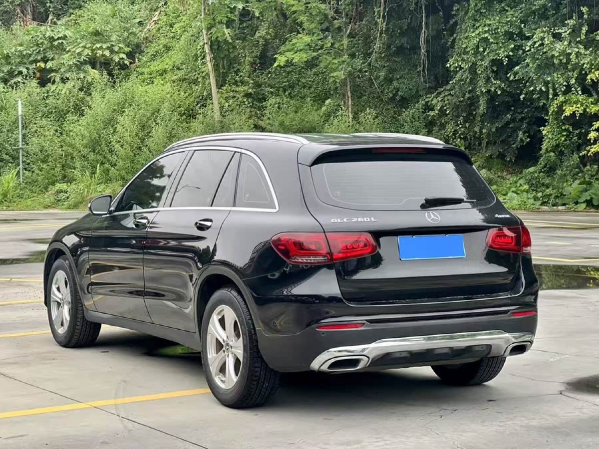 奔馳 奔馳GLC  2018款 改款 GLC 260 4MATIC 動(dòng)感型圖片