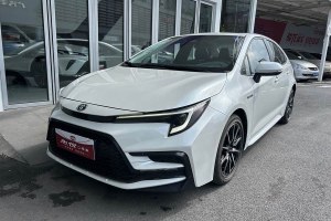 雷凌 豐田 智能電混雙擎 1.8L 運動版