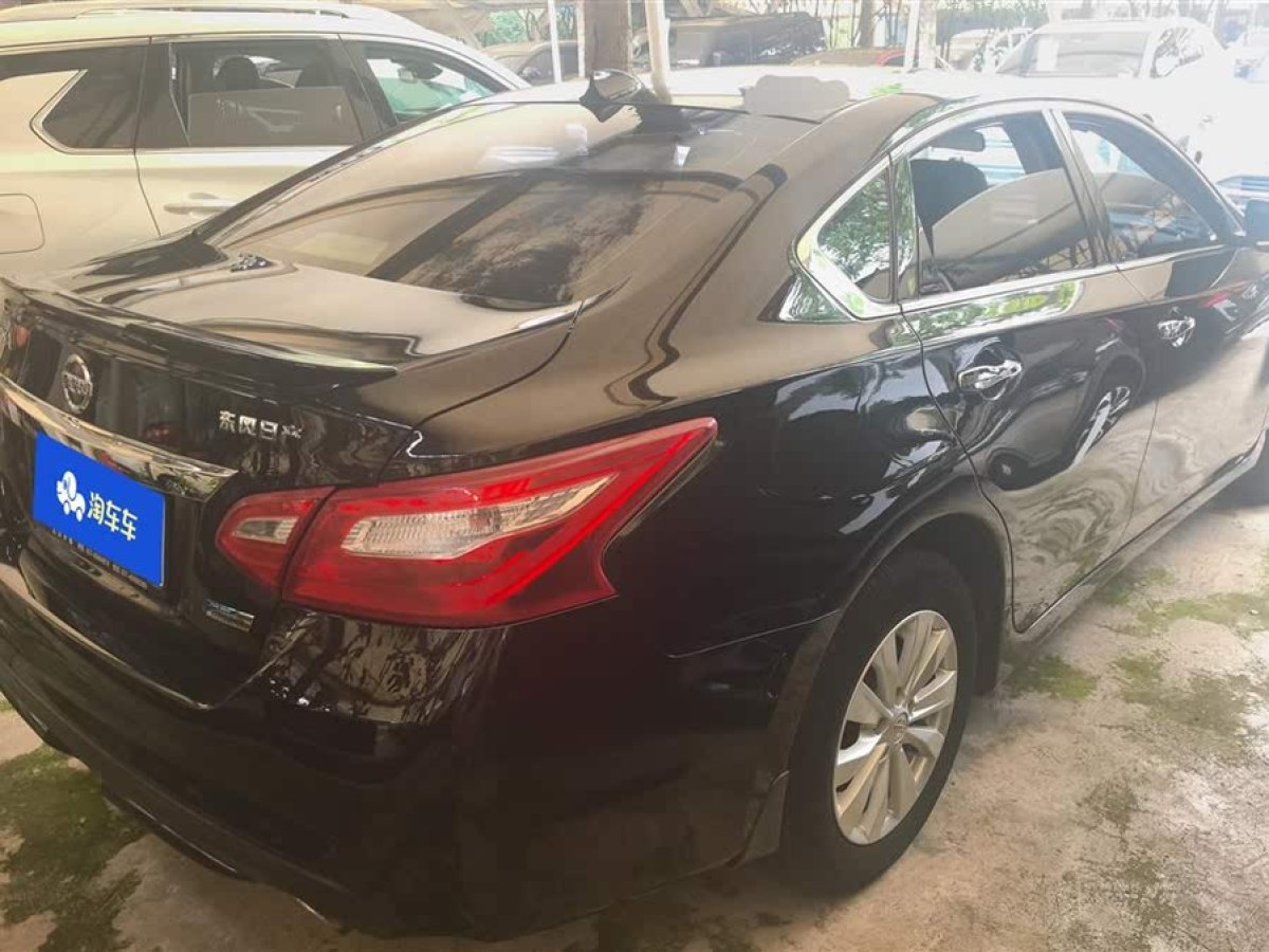日產(chǎn) 天籟  2016款 改款 2.0L XL舒適版圖片