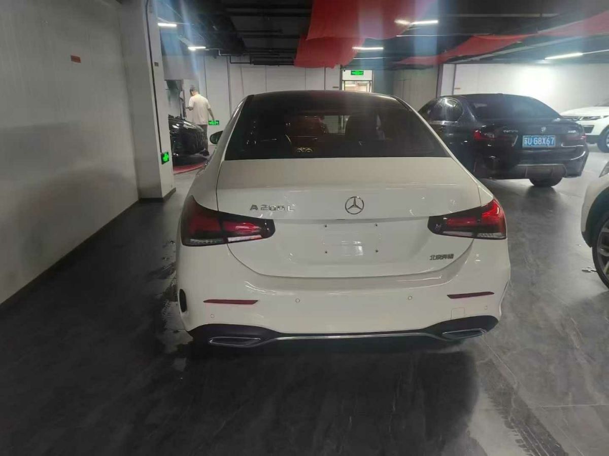奔馳 奔馳GLE  2020款  GLE 350 4MATIC 時尚型圖片