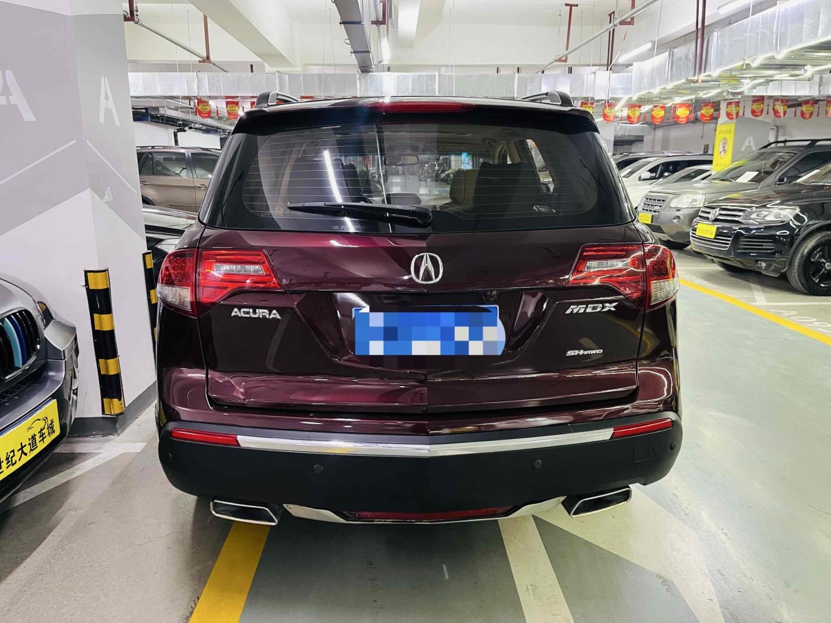 謳歌 MDX  2011款 3.7 標(biāo)準(zhǔn)尊享運(yùn)動(dòng)版圖片