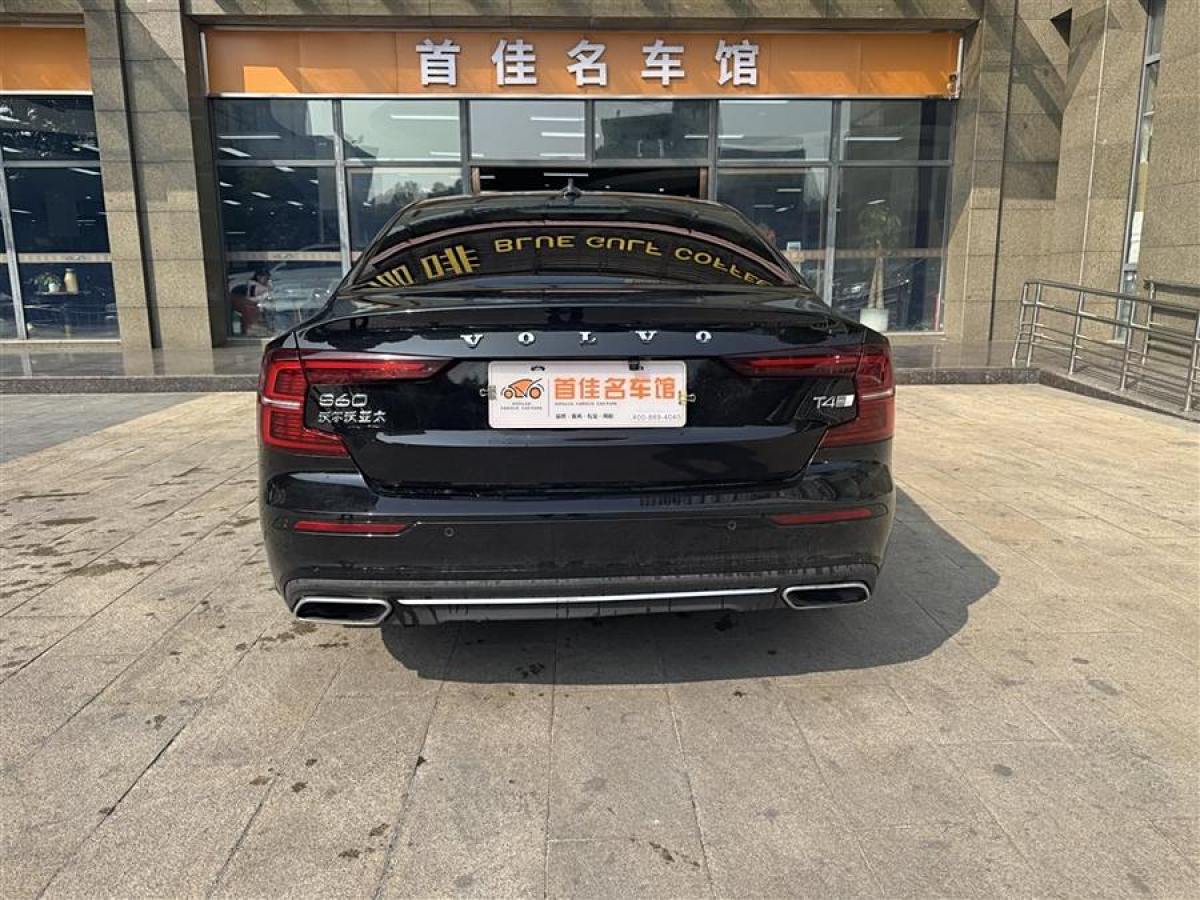 沃爾沃 S60L  2021款 T4 智遠(yuǎn)豪華版圖片