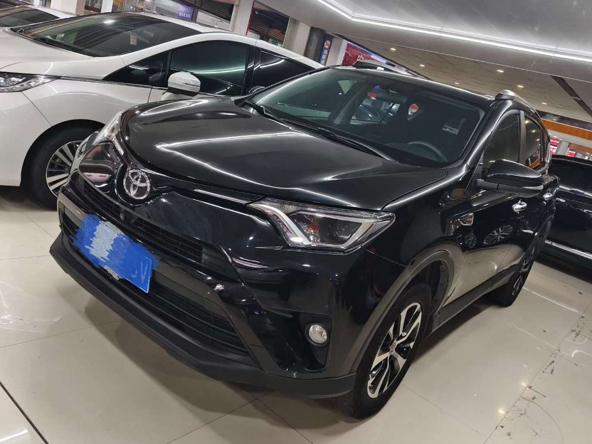 豐田 RAV4榮放  2016款 2.0L CVT兩驅(qū)風(fēng)尚版圖片